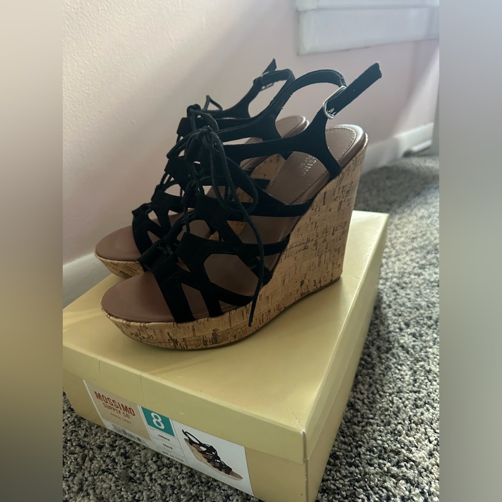 Mossimo Selena Black Wedge
